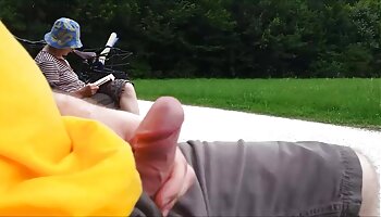 Sportsgirl spürt beim Duschen Wassertropfen auf der Haut gratis pornofilme reife frauen